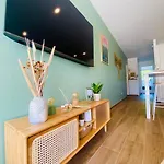 Le Bali, Exceptionnel P3 Avec Piscine A 2 Min Des Plages , Parking, Wifi Et Climatisation