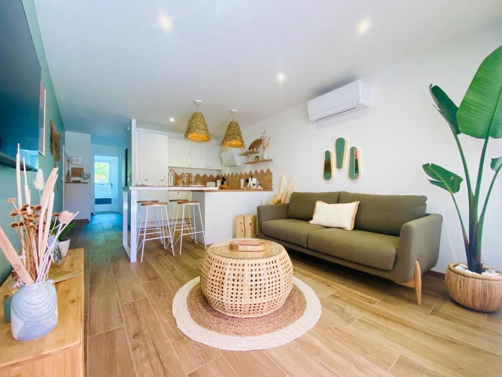 Le Bali, Exceptionnel P3 Avec Piscine A 2 Min Des Plages , Parking, Wifi Et Climatisation Apartment