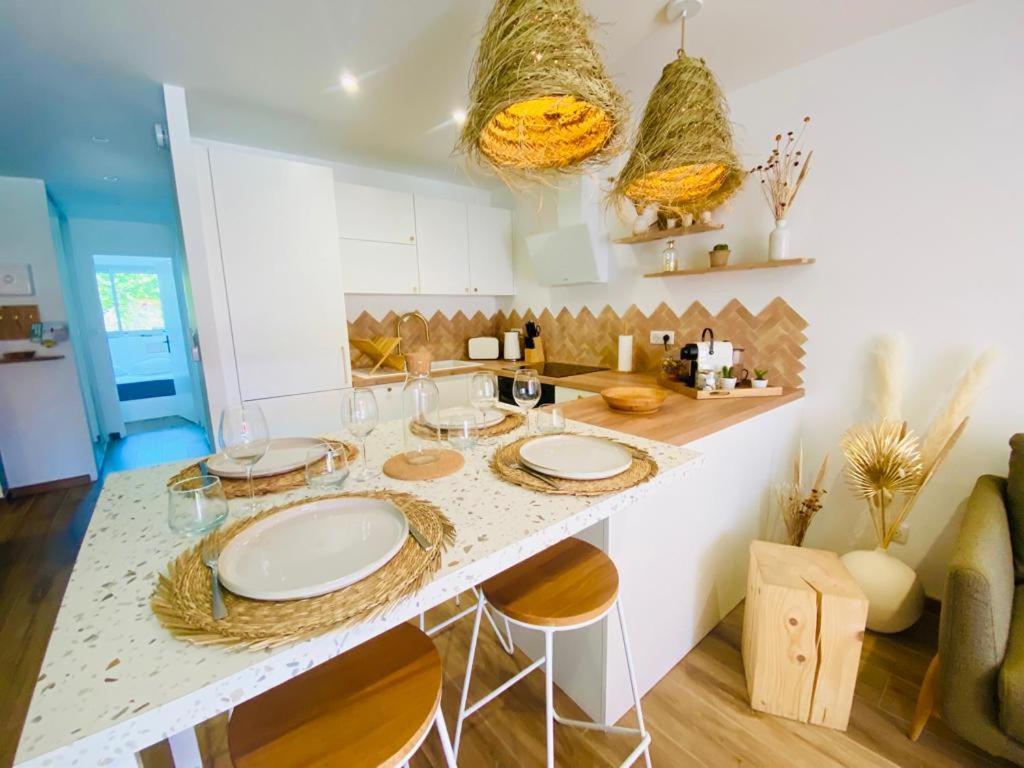 Le Bali, Exceptionnel P3 Avec Piscine A 2 Min Des Plages , Parking, Wifi Et Climatisation